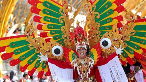 Parade Budaya Banyuwangi Ethno Carnival Sukses Pukau Wisatawan