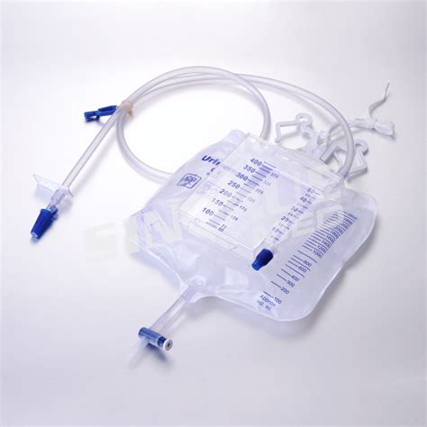 400cc Two Chamber Urine Meter Urinary Drainage Bag With Plastic Cover