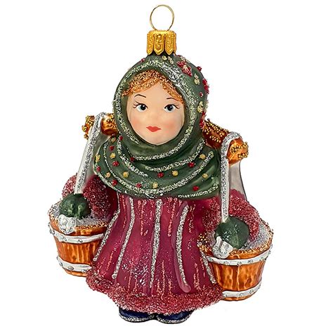 Стеклянная ёлочная игрушка «Девочка с коромыслом», Irena&Co — купить в ...