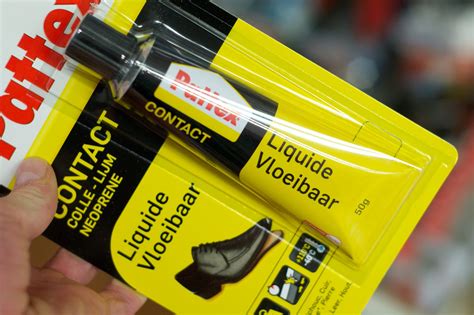 Best Glue for Shoes-Cobbler's Best #1 Pick - Shoe Care Supplies