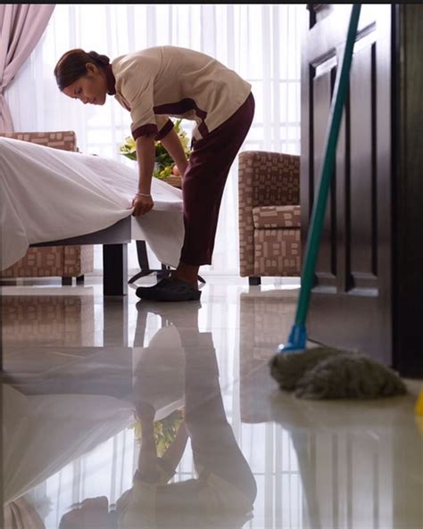 Hotel cleaning | Apartment cleaning, Hotel cleaning, Hotel housekeeping ...