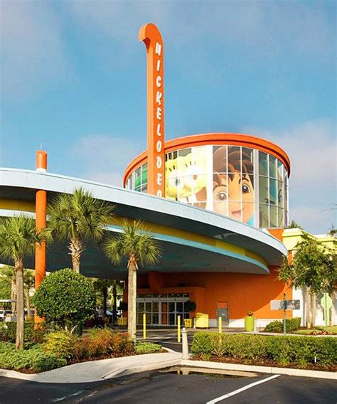 Nickelodeon Suites Resort 2 day Deluxe Themed Room | Resort, Resort ...