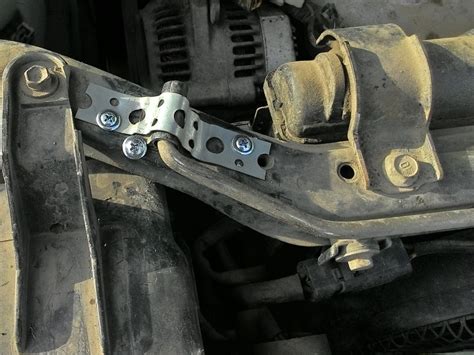 Подпорка капота — Toyota Carib (95), 1,6 л, 1992 года | своими руками ...