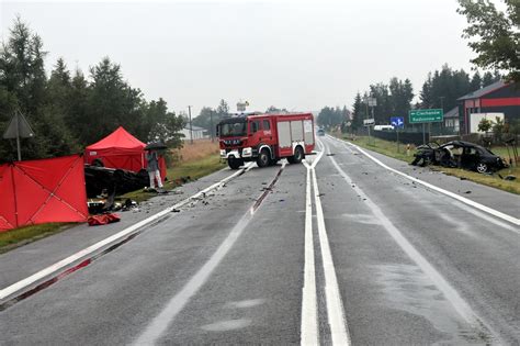 Tragiczny Wypadek W Strzegowie Zgin Y Dwie Osoby Aktualno Ci Kpp