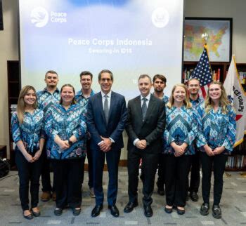 Relawan Peace Corps Dukung Pembelajaran Bahasa Inggris Di Jawa Timur