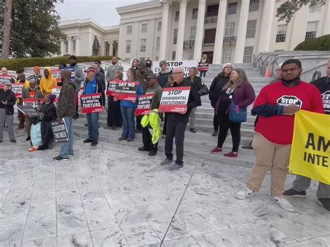 Anti-death penalty advocates protest ahead of historic nitrogen hypoxia ...