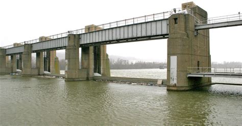 Emsworth Lock And Dam Lift Gates Vigor