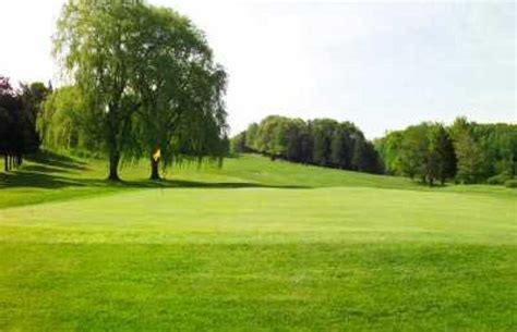 Lincoln Country Club in Lincoln, Rhode Island, USA | Golf Advisor