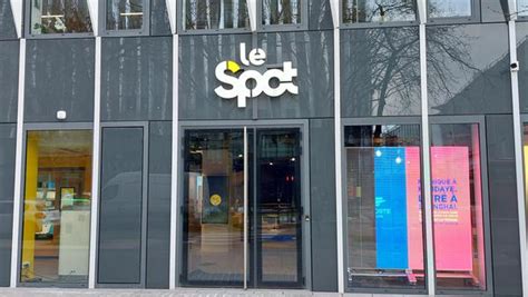 La Poste PARIS LE SPOT - LA POSTE (75015) - La Poste