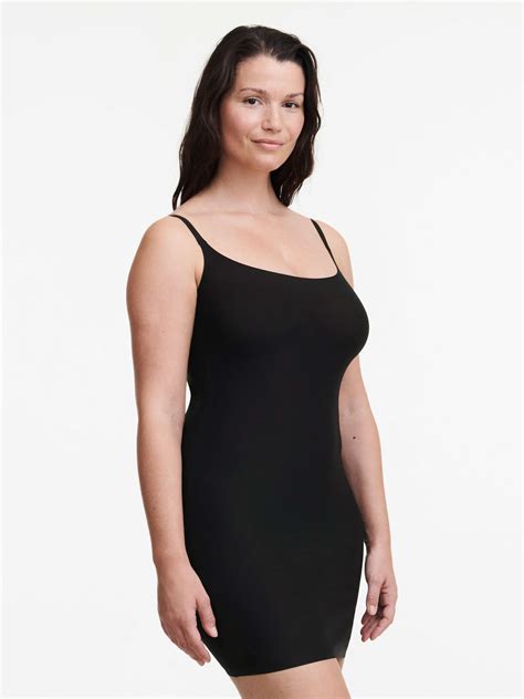 Chantelle Formuojanti Suknel Softstretch Migle Lingerie