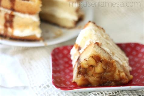 Nude Layer Cake De Manzana Y Caramelo Salado En Pijama Migas En La Mesa