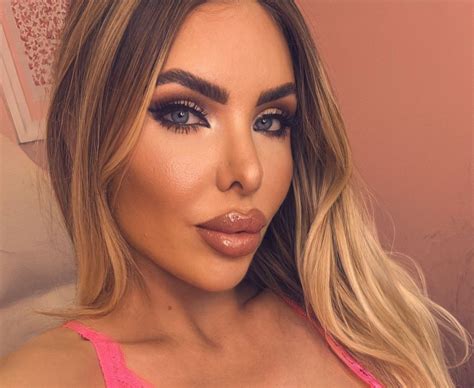 Watch Live Babestation Pervcam And Nude Babes