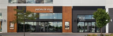 Magasin Au Quartier Dix30 à Brossard Jardin De Ville