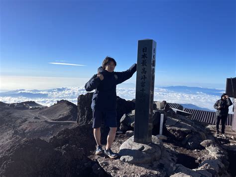 ゆびぶえ呟けない On Twitter 富士山海抜0m登山公称ルート3776開始から24時間と8分で山頂3776mに到達して成功し