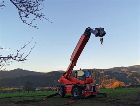 Neue Flexibilität durch den Manitou MRT 2540 Holzbau Lehmann