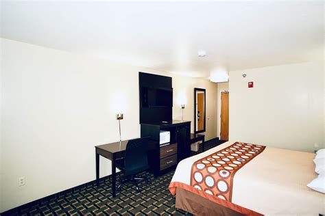 Super 8 by Wyndham Crossville TN | Crossville, TN Hotels