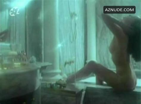 SUSANA TRAVERSO Nude AZNude