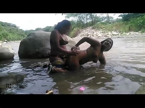 Michellpaula Y Yo Culiamos Escondidas Detras De Una Piedra En El Rio Parte XVIDEOS