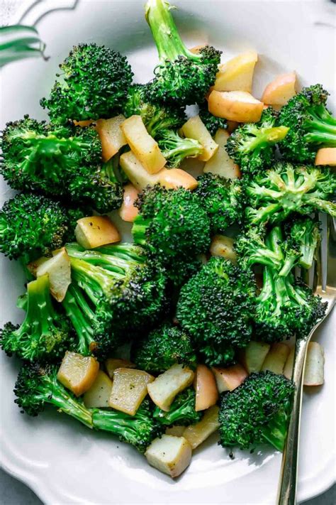 Roasted Broccoli And Apples ⋆ Bake Broccoli With Apples