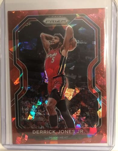 Derrick Jones Jr Panini Prizm Red Cracked Ice Prizm Card