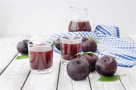 How prunes can help you say goodbye to constipation!