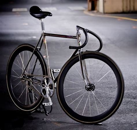 342 best images about Fixed Gear Bike on Pinterest | Fixed gear girl ...