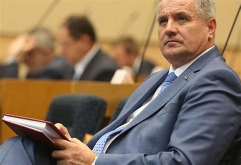 Republika Srpska Ove Godine Posu Uje Skoro Milijardu Km Bljesak Info