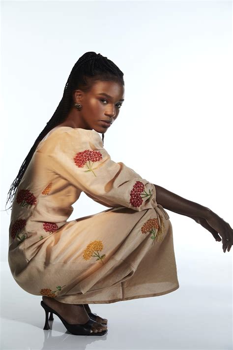 Vestido Vida Nude The Lilie