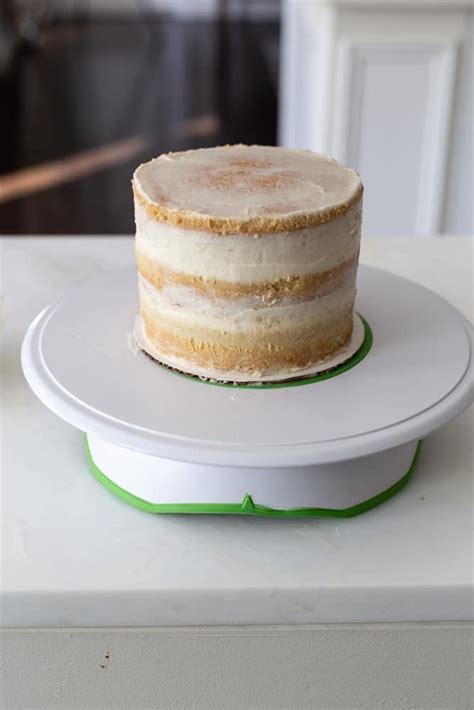 How To Make A Naked Cake Frosting And Fettuccine Cake Frosting Recipe Naked Cake Wedding