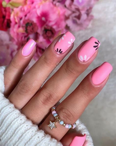 15 Top Spring Nail Colors For 2021 An Unblurred Lady Unghie Idee