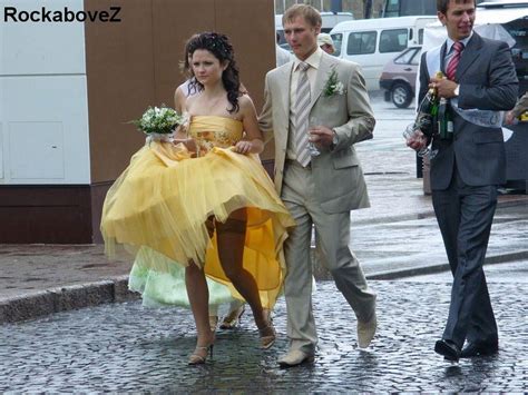 Real Amateur Public Candid Upskirt Picture Sex Gallery Naughty Brides Upskirt Photos