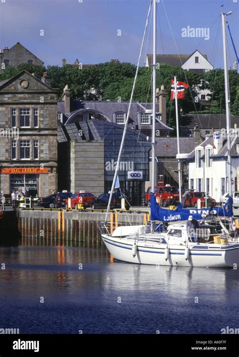 Dh Lerwick Harbour Lerwick Shetland Norwegian Yachts At Quayside Stock