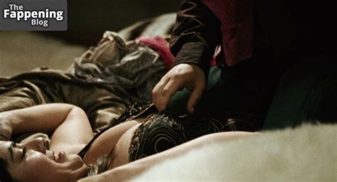 Reyhan Sahin Nude Sexy Collection Photos OnlyFans Leaked Nudes