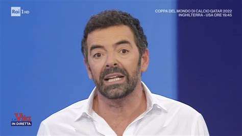 Alberto Matano Retroscena Prima De La Vita In Diretta Non Ha Mai