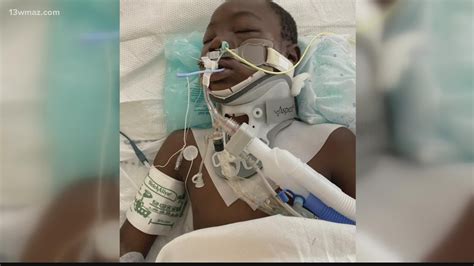 Macon Year Old Shot In The Neck While Watching Tv Wmaz