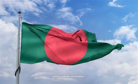 Bangladesh newspaper site blocked as country votes