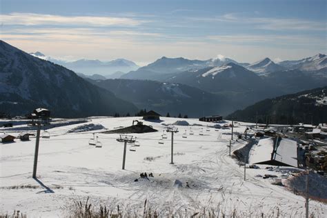 Early Snow for Morzine - 2014 - Riders Refuge