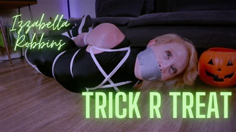 Watch Izzabella Robbins Trick R Treat HD 720p MP4 Porn Video