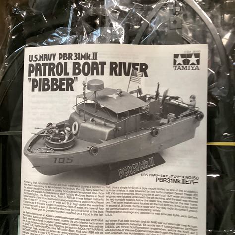 Tamiya 1 35 US Navy PBR 31Mk II Patrol Boat River Pibber Model Kit