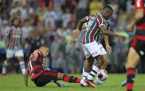 Fluminense D Chocolate No Flamengo E Fatura O Bicampeonato Do Carioca