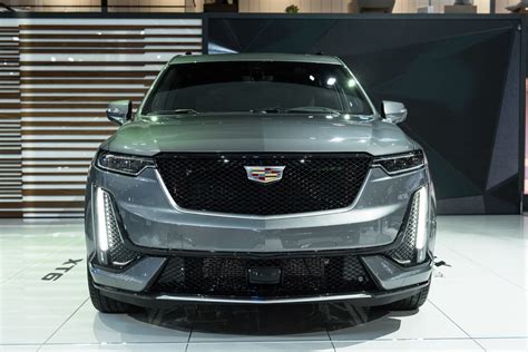 2023 Cadillac Xt6 Gets New Argent Silver Metallic Color