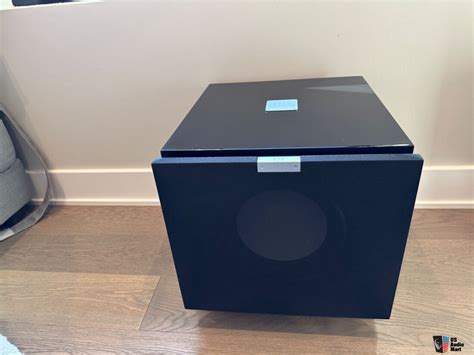 REL S510 Photo #4352197 - US Audio Mart
