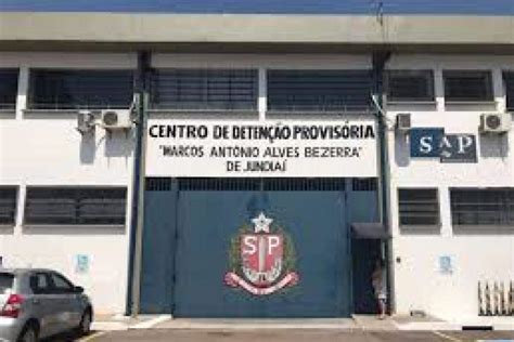 Mulher é presa tentando entrar no CDP droga na vagina