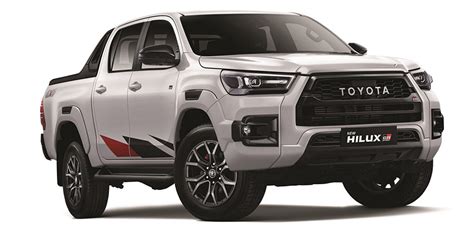 New Hilux Gr Sport Hadir Sebagai Double Cabin Toyota Paling Powerful Di