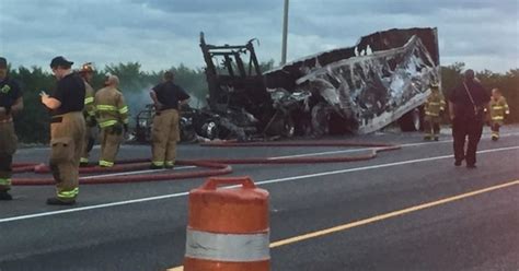 Interstate 8094 Reopens After Large Truck Fire Cbs Chicago