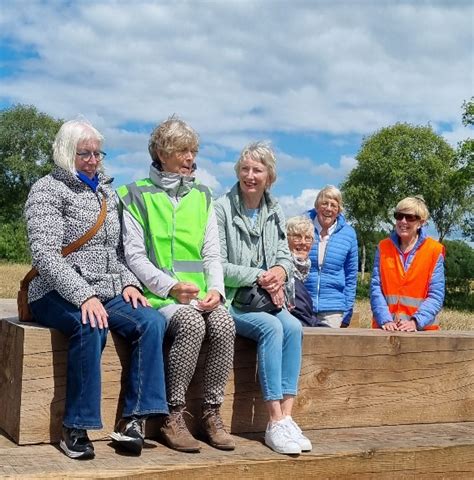 Jaarlijkse Fietstocht Juni Vrouwen Van Nu