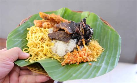 Nasi Campur Madura Suramadu Di Surabaya Diarysivika Food Travel