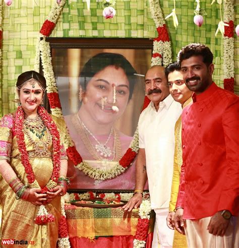Sridevi Vijayakumar Seemantham Function Photos,Tamil Event