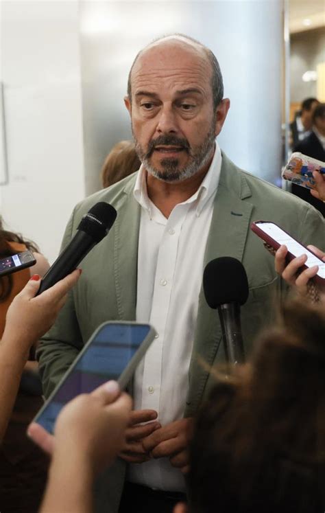 Sin sorpresas en el Senado Pedro Rollán se convierte en el nuevo