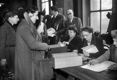 Léphéméride du 21 avril en 1944 les Françaises obtiennent le droit